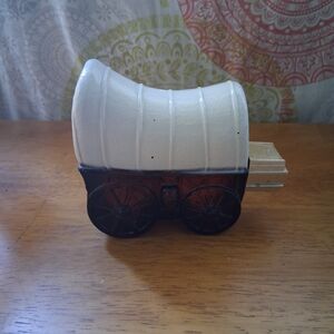 Avon Covered Wagon Ceramic Soap Dish - White and Brown